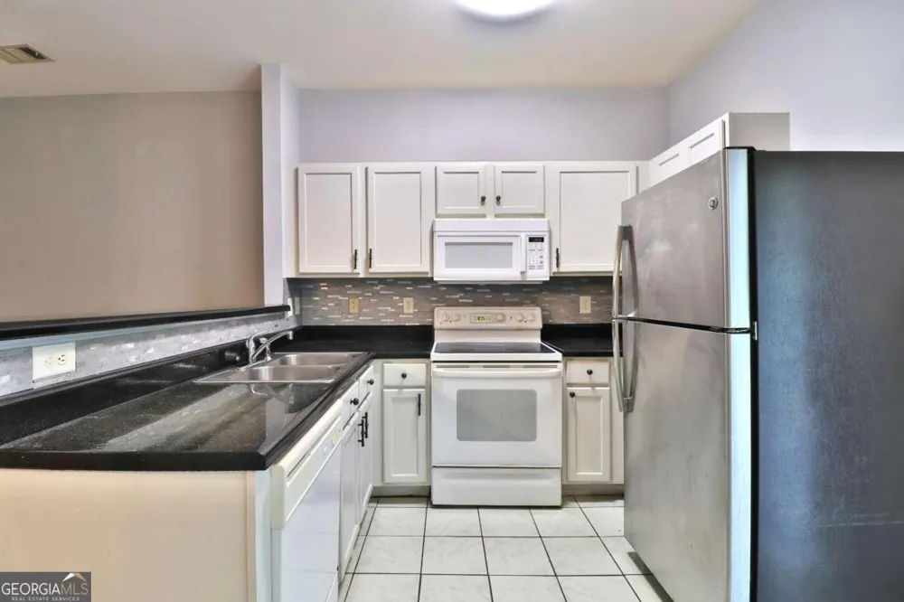 398 Paden Cove TRL Lawrenceville, GA 30044