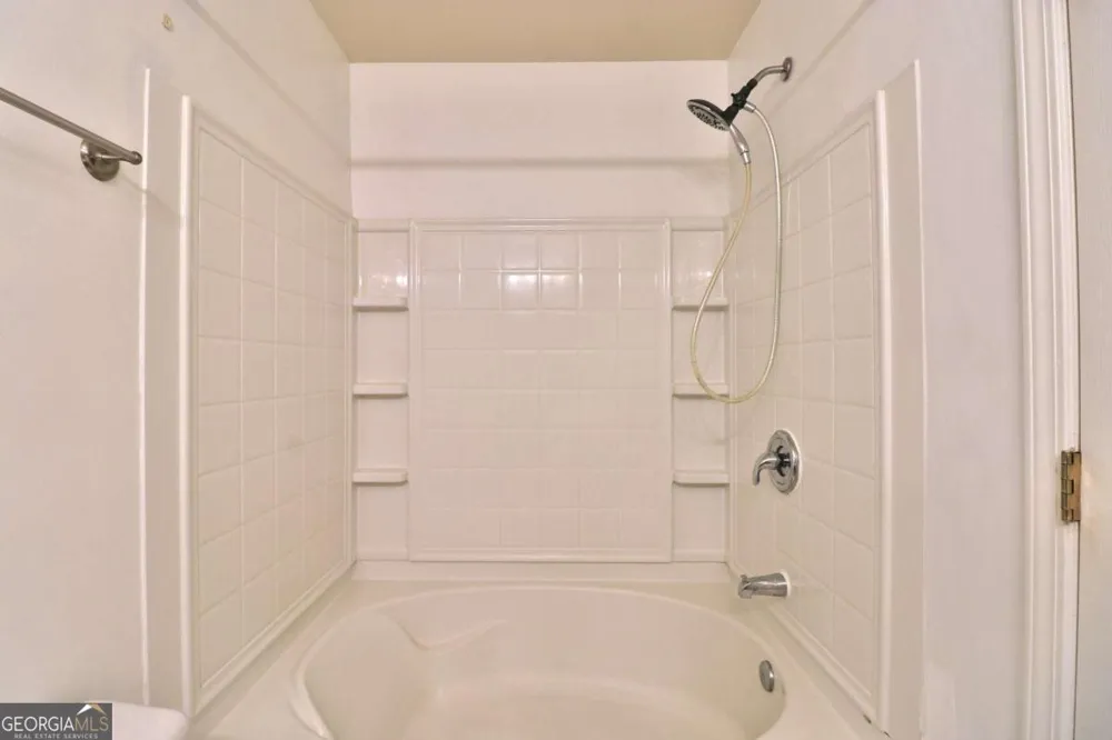 398 Paden Cove TRL Lawrenceville, GA 30044