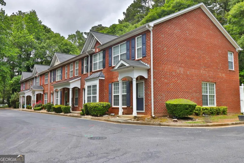 398 Paden Cove TRL Lawrenceville, GA 30044