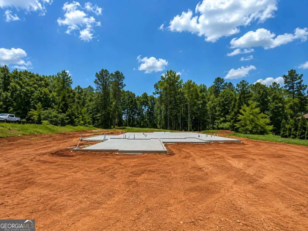194 Hidden TRL Pendergrass, GA 30567