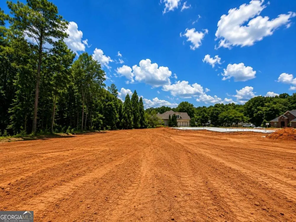 194 Hidden TRL Pendergrass, GA 30567