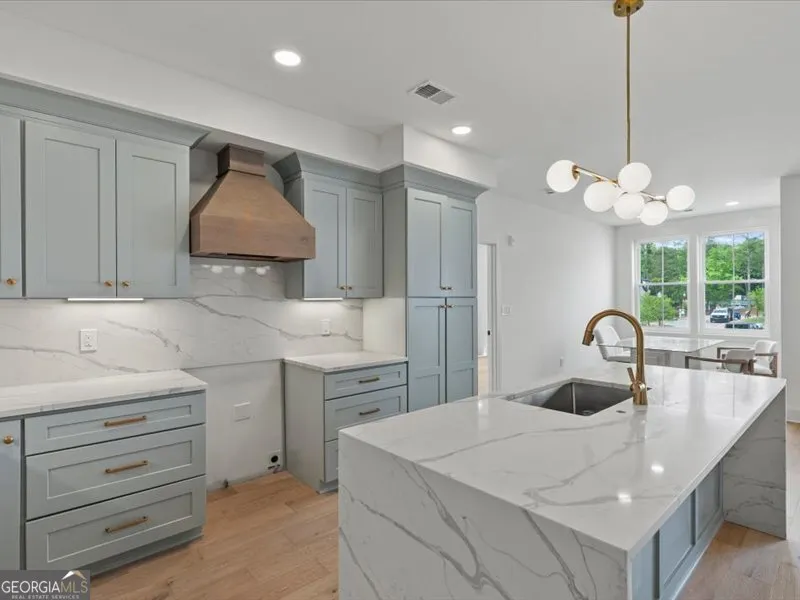 1050 Blair LN Peachtree City, GA 30269