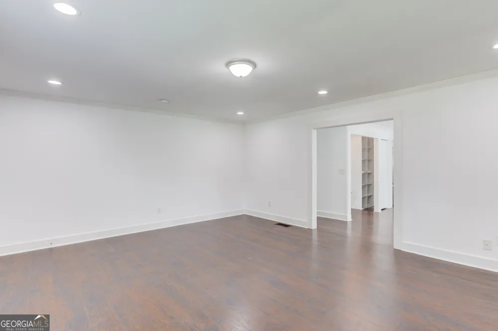 170 Shields ST Winder, GA 30680