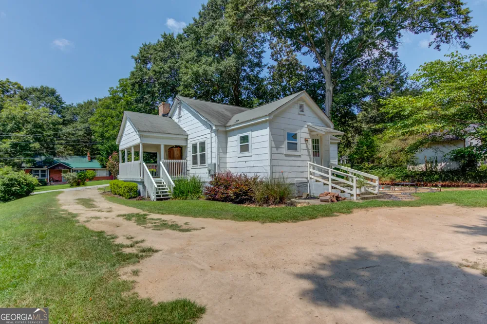 170 Shields ST Winder, GA 30680