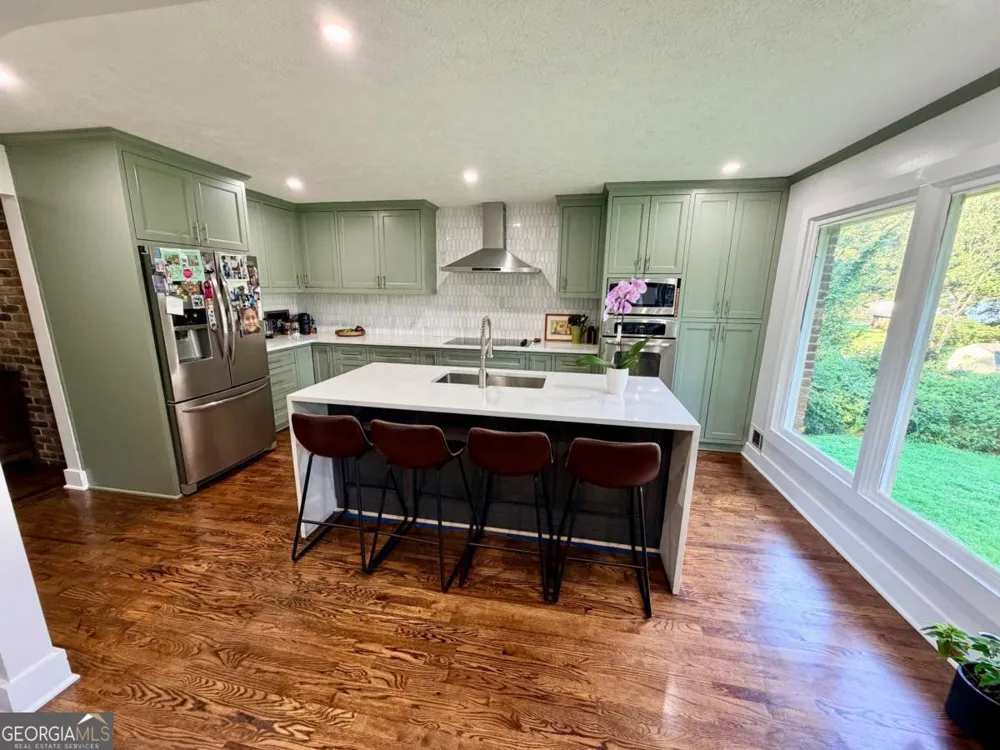 4992 Green Oak DR SW Lilburn, GA 30047