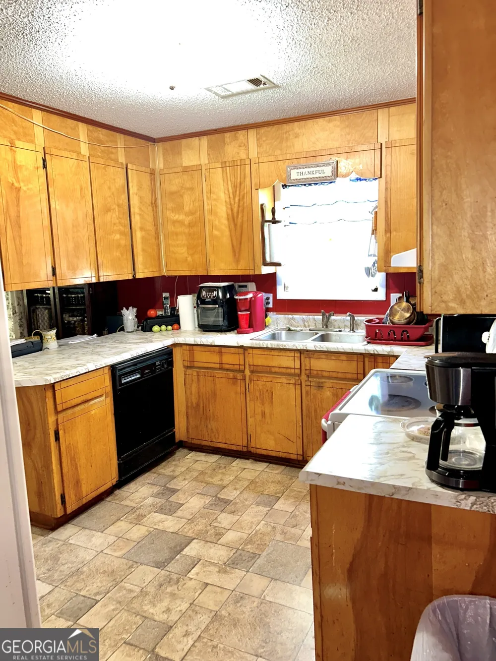 7505 McRae HWY Helena, GA 31037