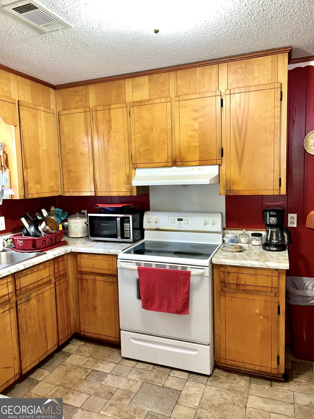 7505 McRae HWY Helena, GA 31037