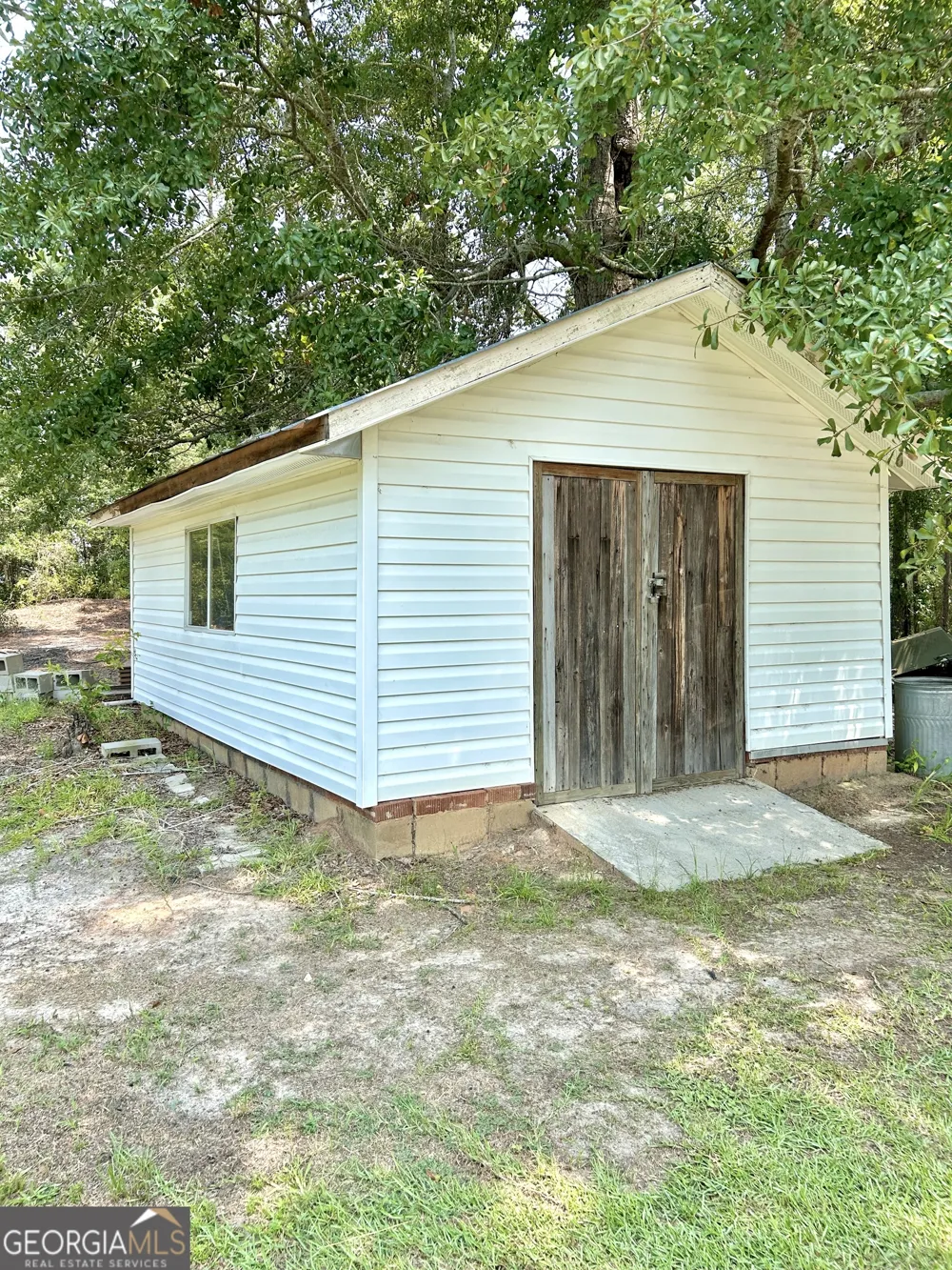 7505 McRae HWY Helena, GA 31037