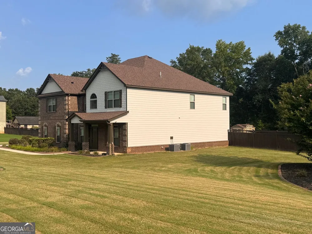 130 Ravens LNDG Fayetteville, GA 30215
