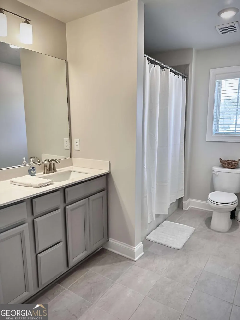 3075 Summerpoint XING Cumming, GA 30028