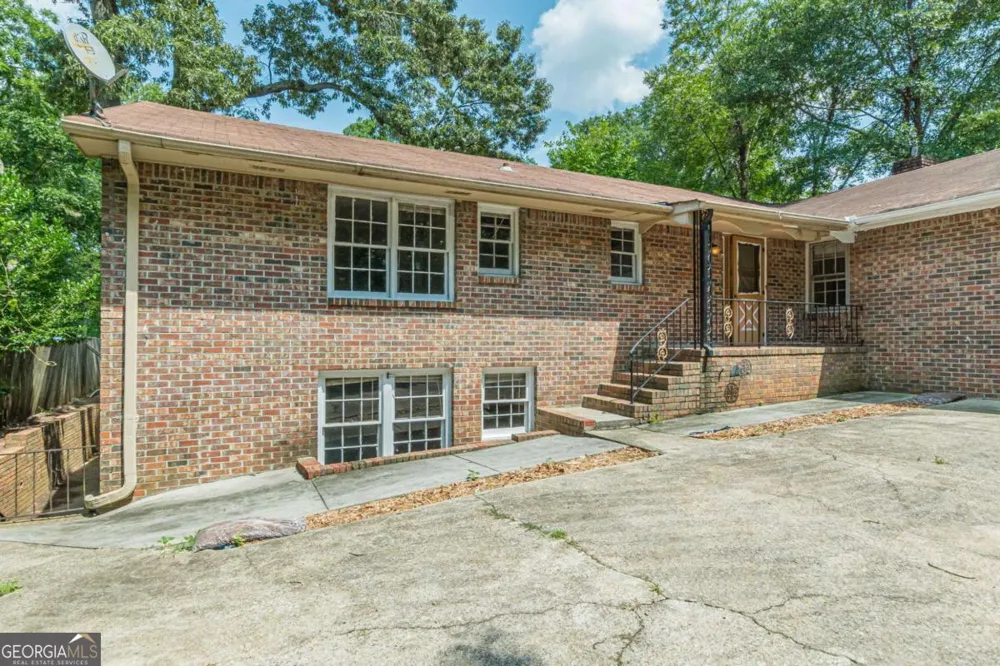 3294 Old Jonesboro RD Hapeville, GA 30354