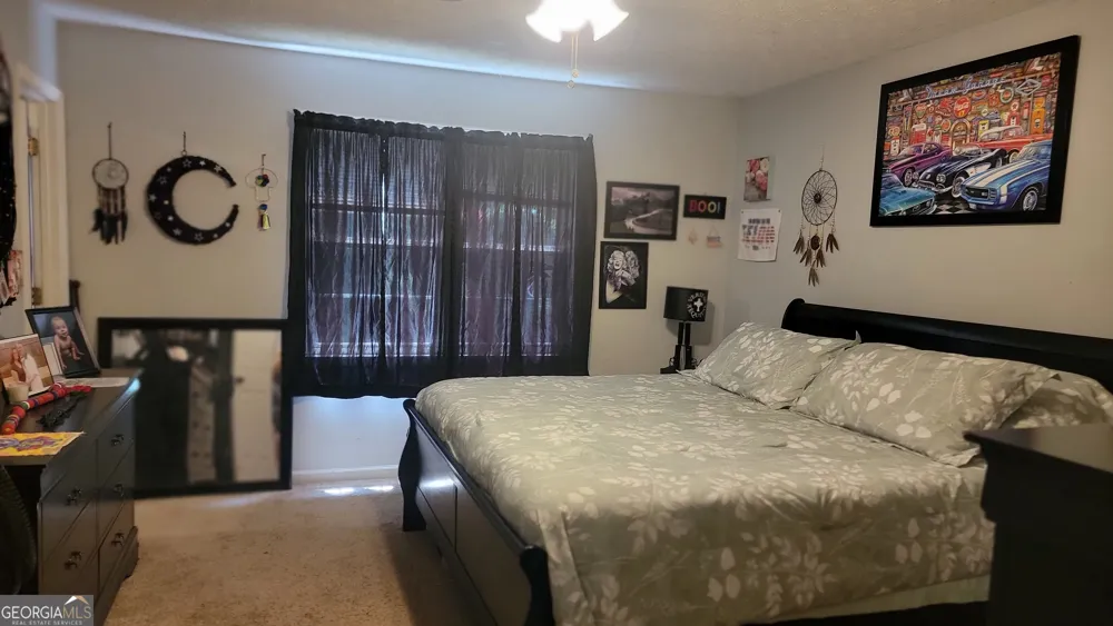 124 Taylors LN Carrollton, GA 30117