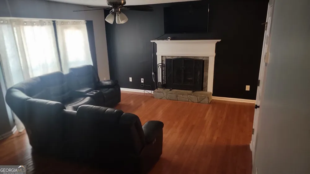 124 Taylors LN Carrollton, GA 30117
