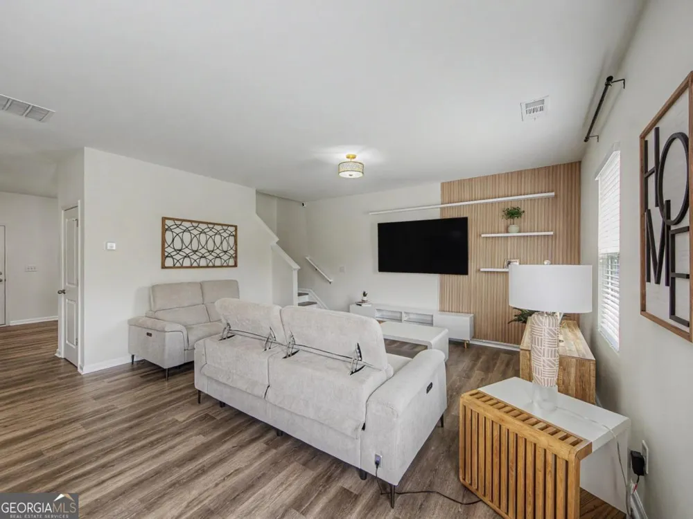 409 Matera DR NW Cartersville, GA 30120