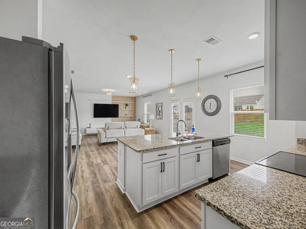 409 Matera DR NW Cartersville, GA 30120