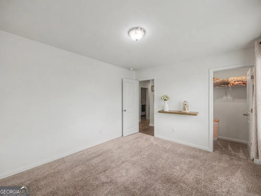 409 Matera DR NW Cartersville, GA 30120