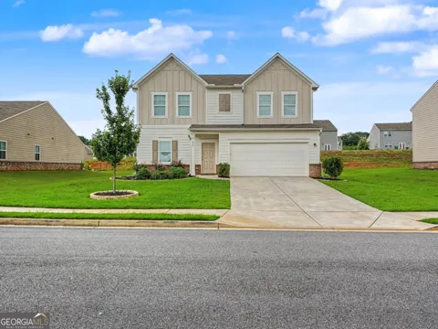 409 Matera DR NW