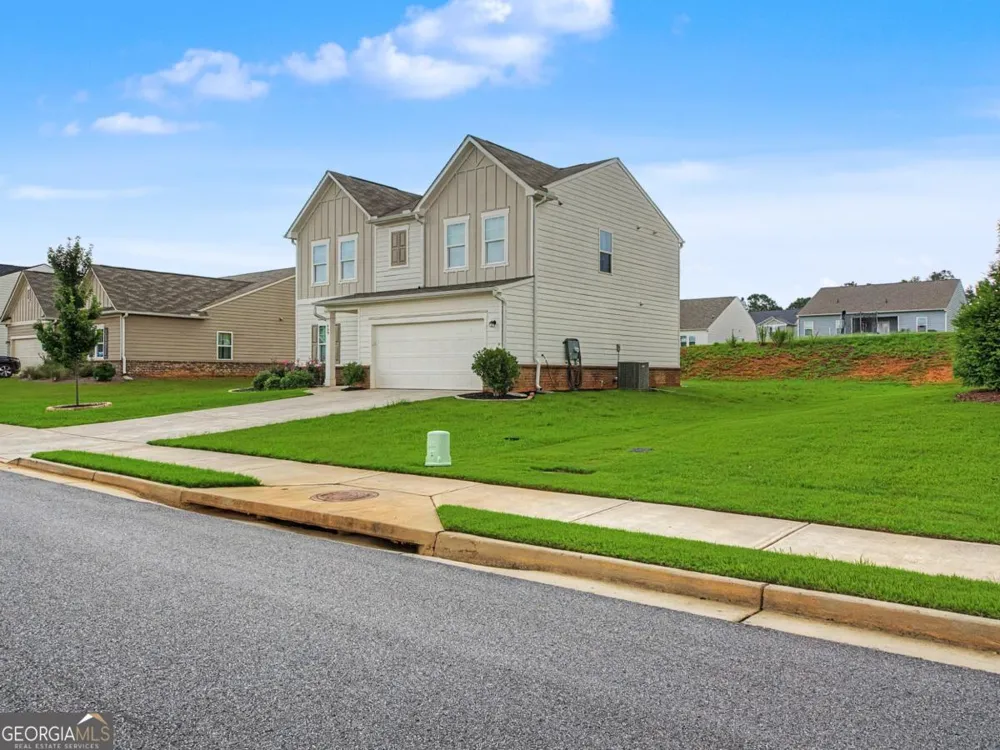 409 Matera DR NW Cartersville, GA 30120