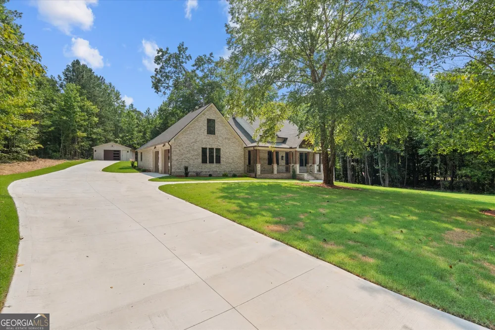 335 Gilley RD Carrollton, GA 30116