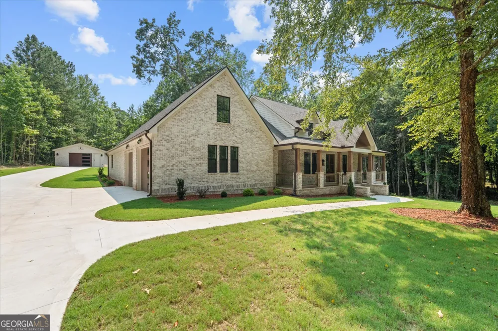 335 Gilley RD Carrollton, GA 30116