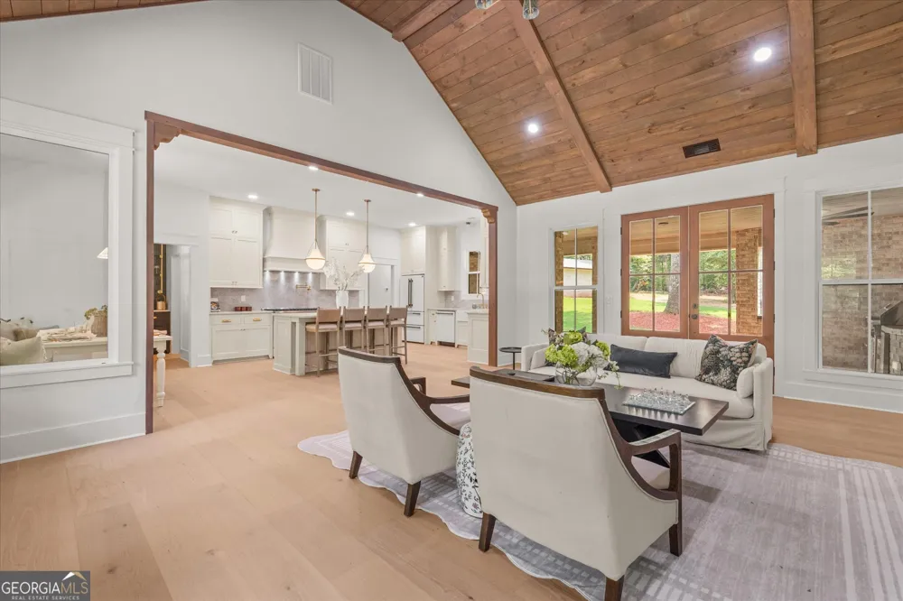 335 Gilley RD Carrollton, GA 30116