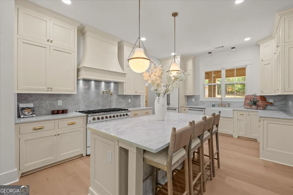 335 Gilley RD Carrollton, GA 30116