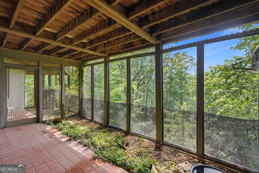 214 Ponderosa LN Waleska, GA 30183