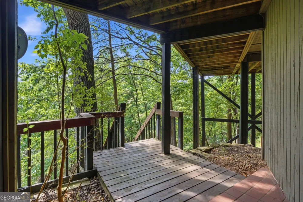 214 Ponderosa LN Waleska, GA 30183