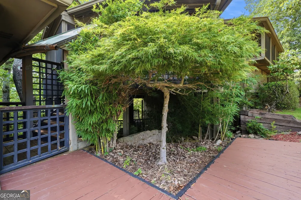 214 Ponderosa LN Waleska, GA 30183