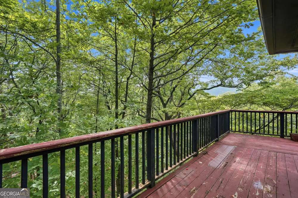 214 Ponderosa LN Waleska, GA 30183