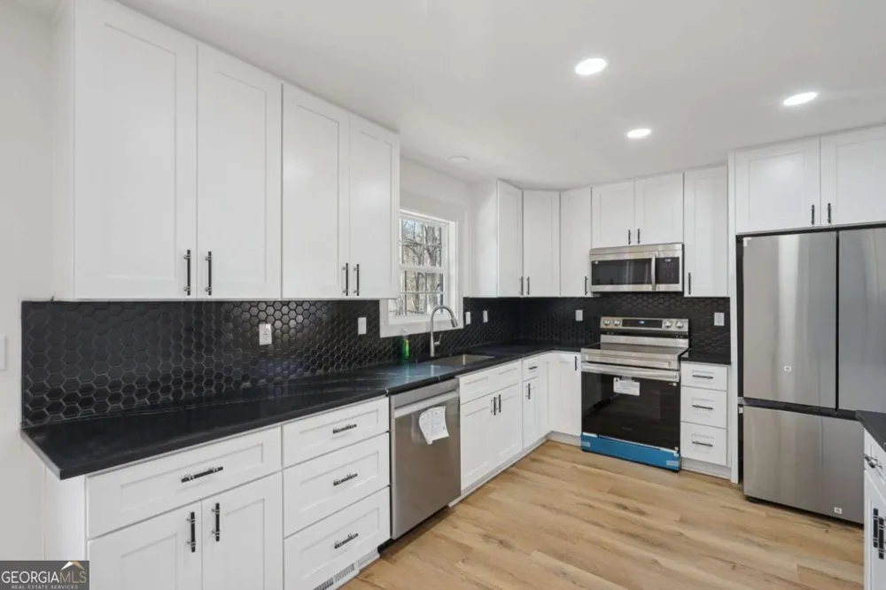 2957 Evonshire LN Dacula, GA 30019