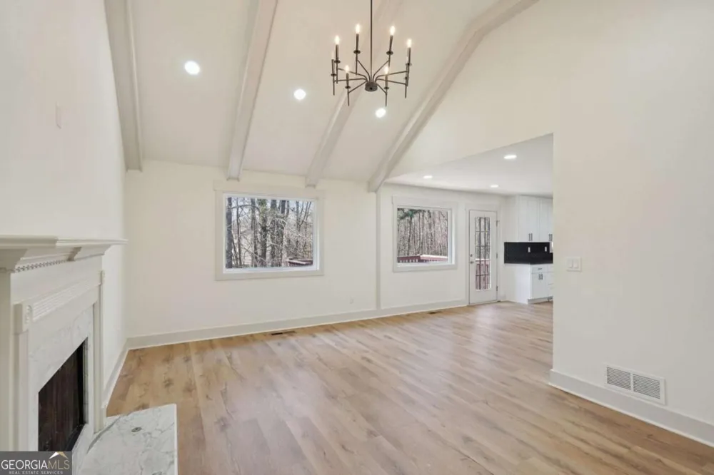 2957 Evonshire LN Dacula, GA 30019