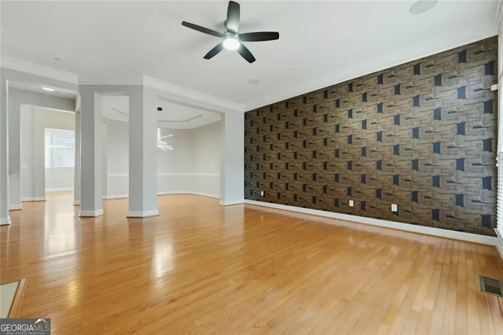 319 Creekbank WAY SE Smyrna, GA 30082