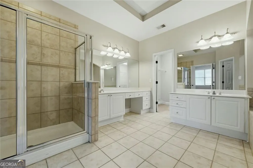 319 Creekbank WAY SE Smyrna, GA 30082