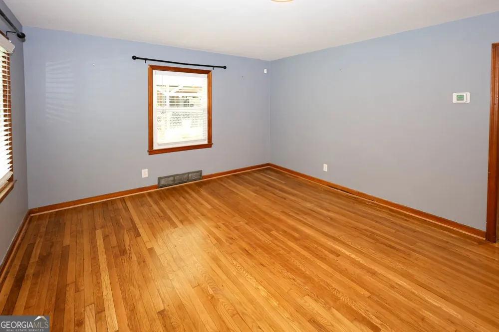 2218 Dodson DR East Point, GA 30344