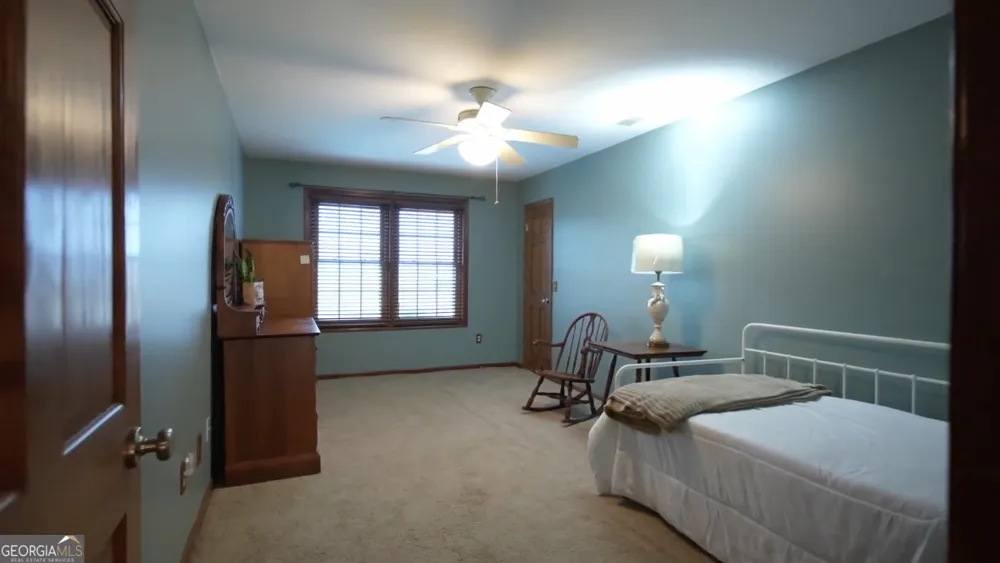 2368 Ogeechee RD Sylvania, GA 30467