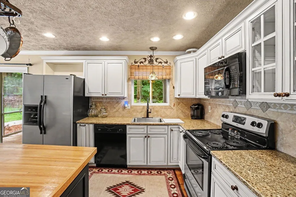 173 S Forty PASS W Hiram, GA 30141