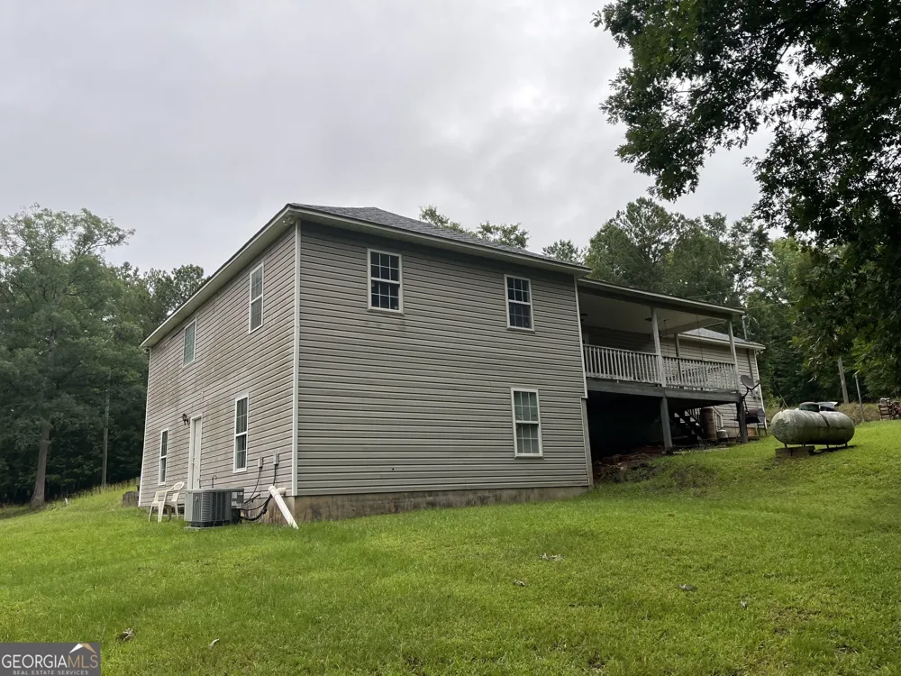 628 Ellis Church RD Haddock, GA 31033