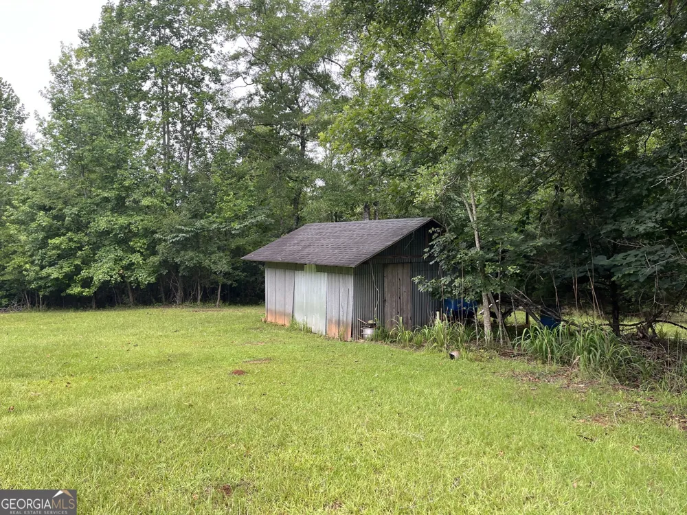 628 Ellis Church RD Haddock, GA 31033