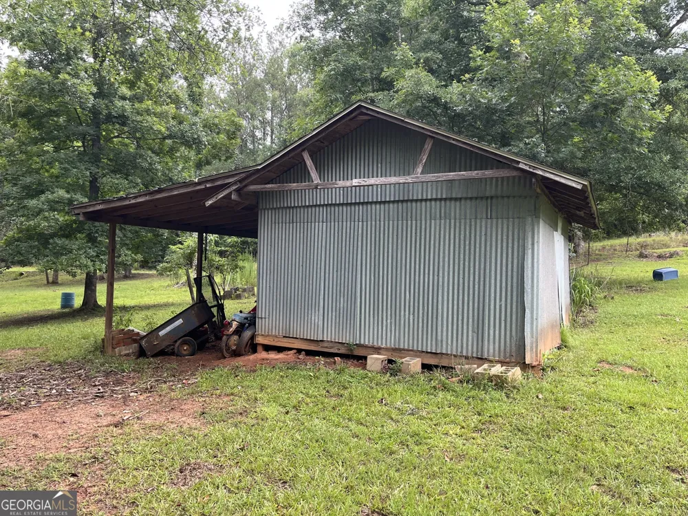 628 Ellis Church RD Haddock, GA 31033