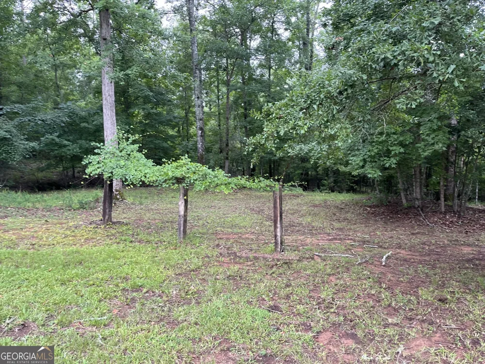 628 Ellis Church RD Haddock, GA 31033