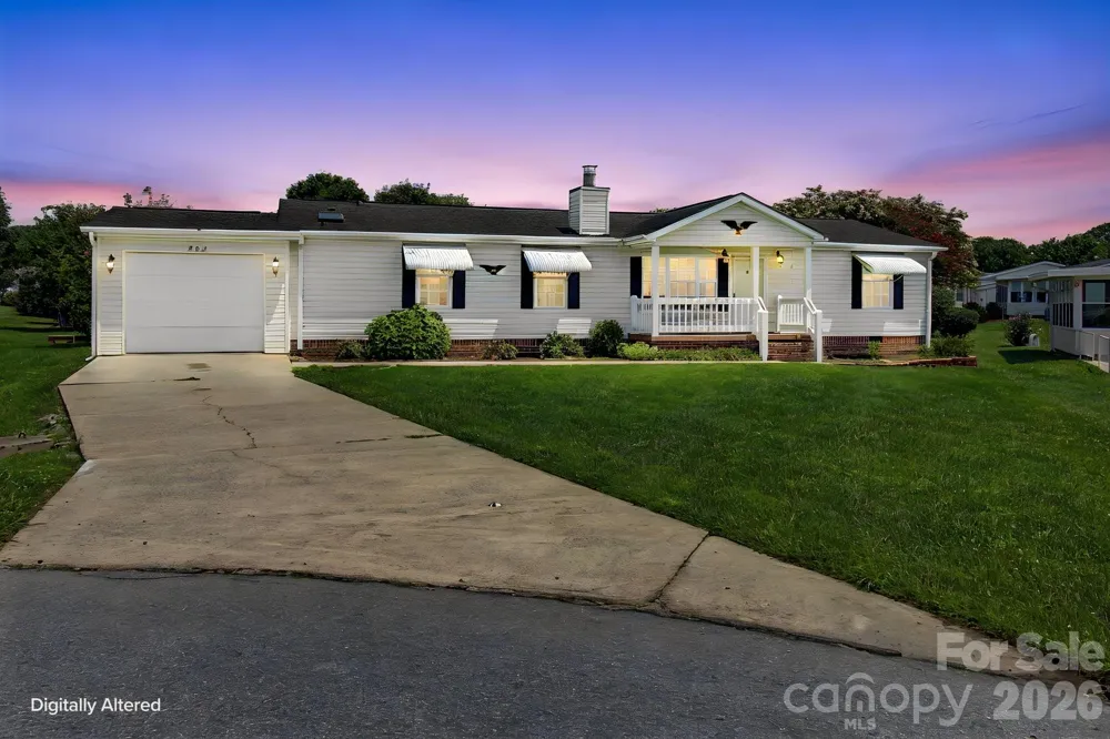 204 Red Birch Court Hendersonville, NC 28739