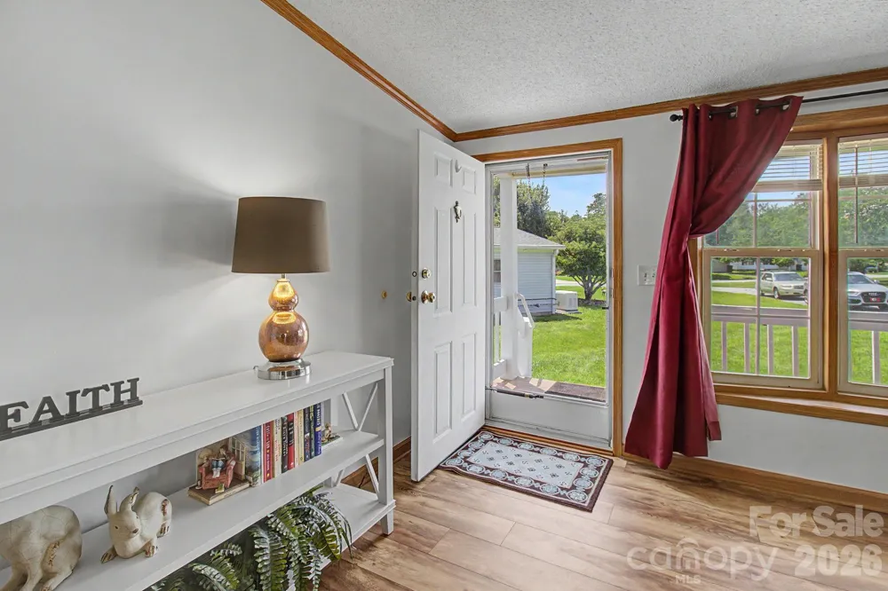 204 Red Birch Court Hendersonville, NC 28739