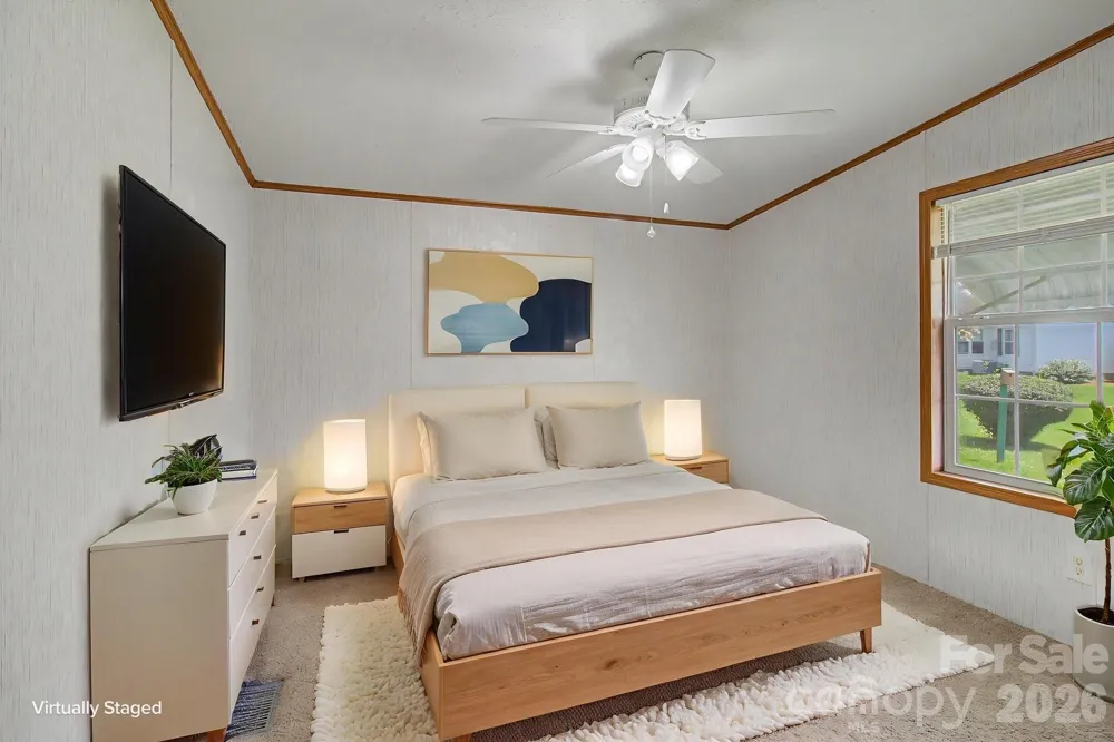 204 Red Birch Court Hendersonville, NC 28739