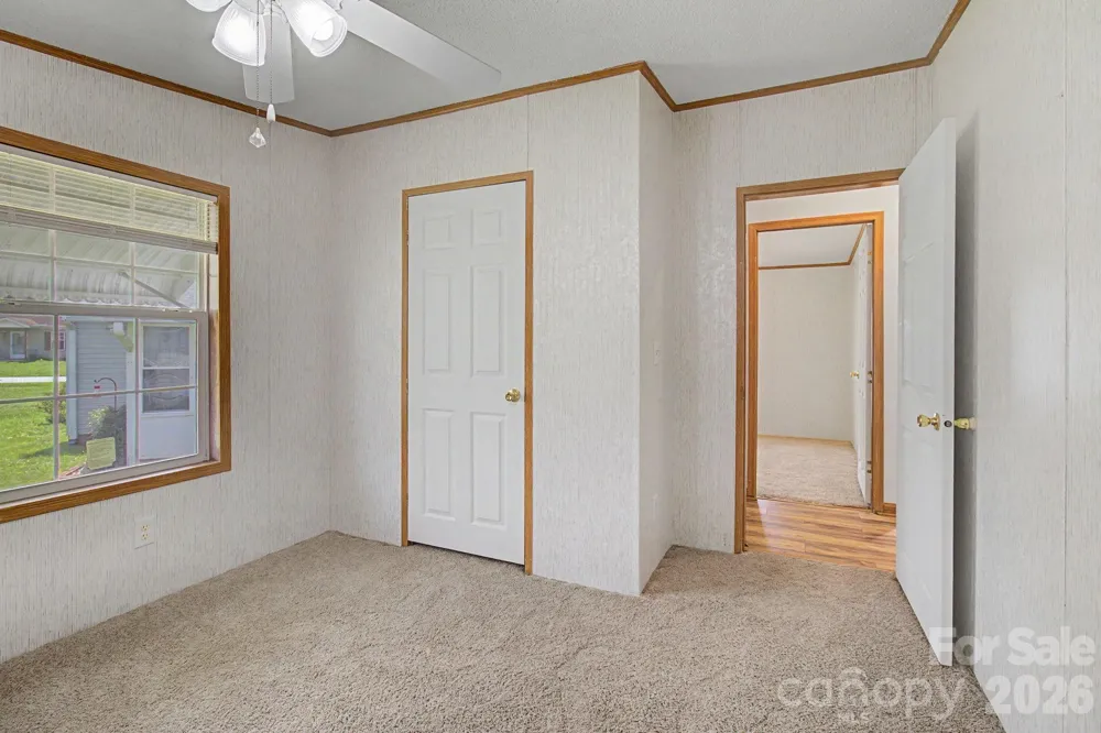 204 Red Birch Court Hendersonville, NC 28739