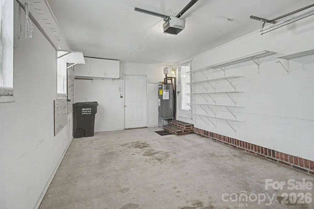 204 Red Birch Court Hendersonville, NC 28739
