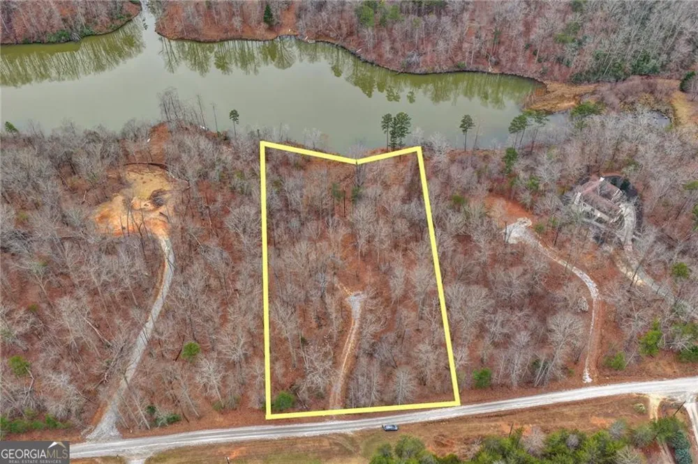 918 Purvis RD Baldwin, GA 30511