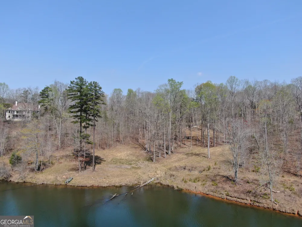918 Purvis RD Baldwin, GA 30511