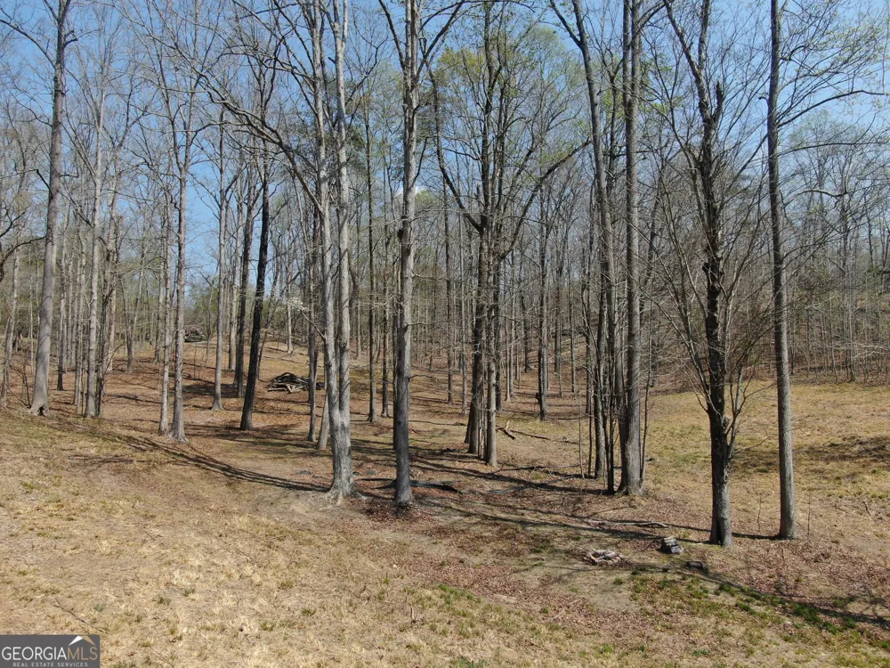 918 Purvis RD Baldwin, GA 30511