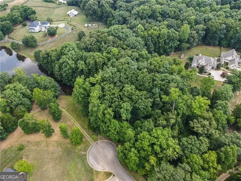 152 Sherwood LN Canton, GA 30115